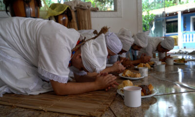 “A Jẹun Bó”