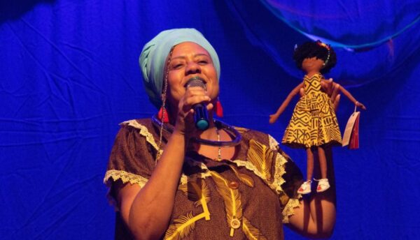 O núcleo artístico do Instituto Calu Brincante construiu, ao longo dos anos, uma caminhada marcada por afeto, coletividade e resistência