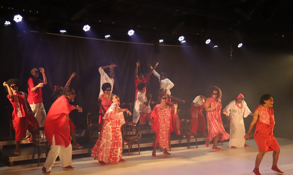 Bando de Teatro Olodum - ERÊ